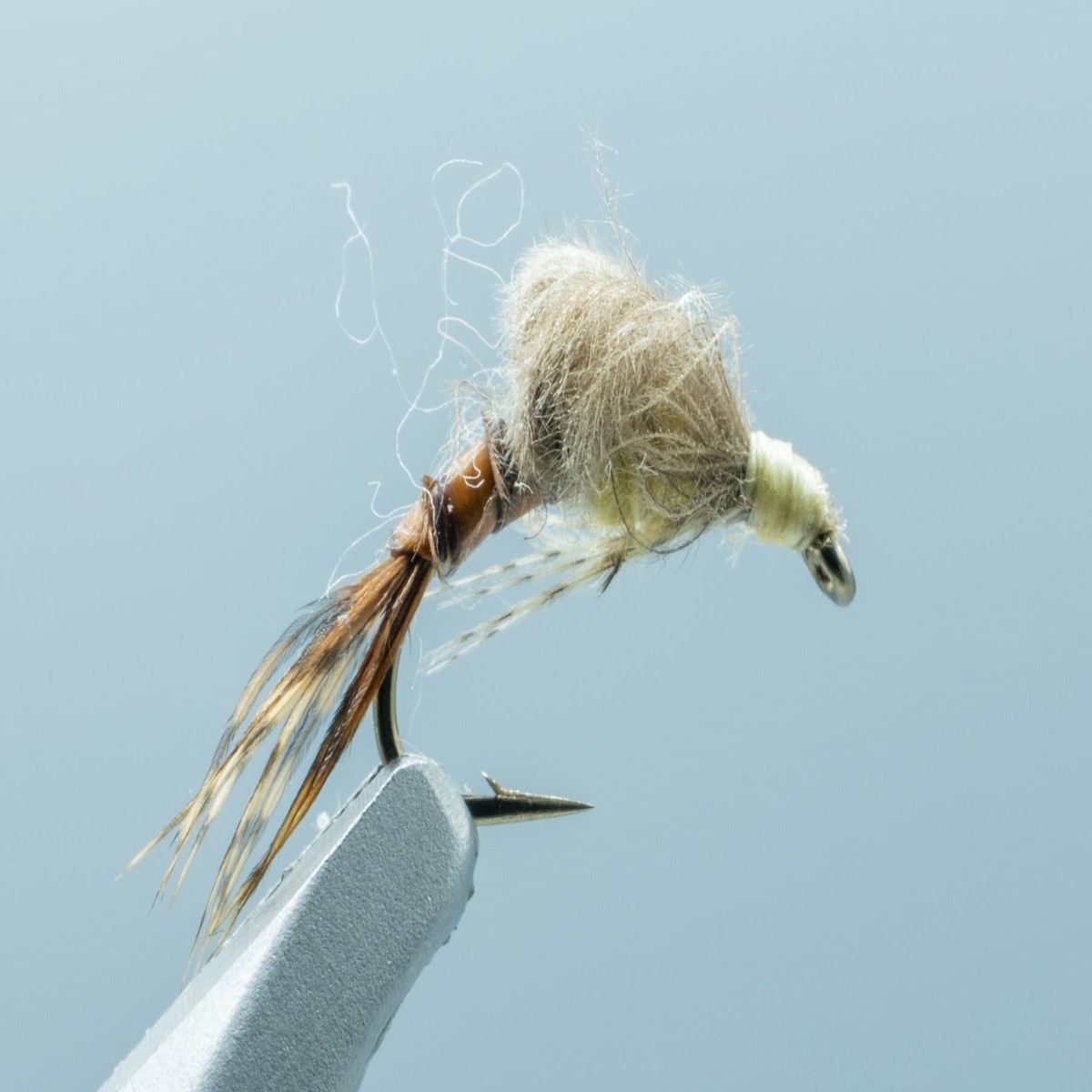 Loop Wing Emerger PMD #16